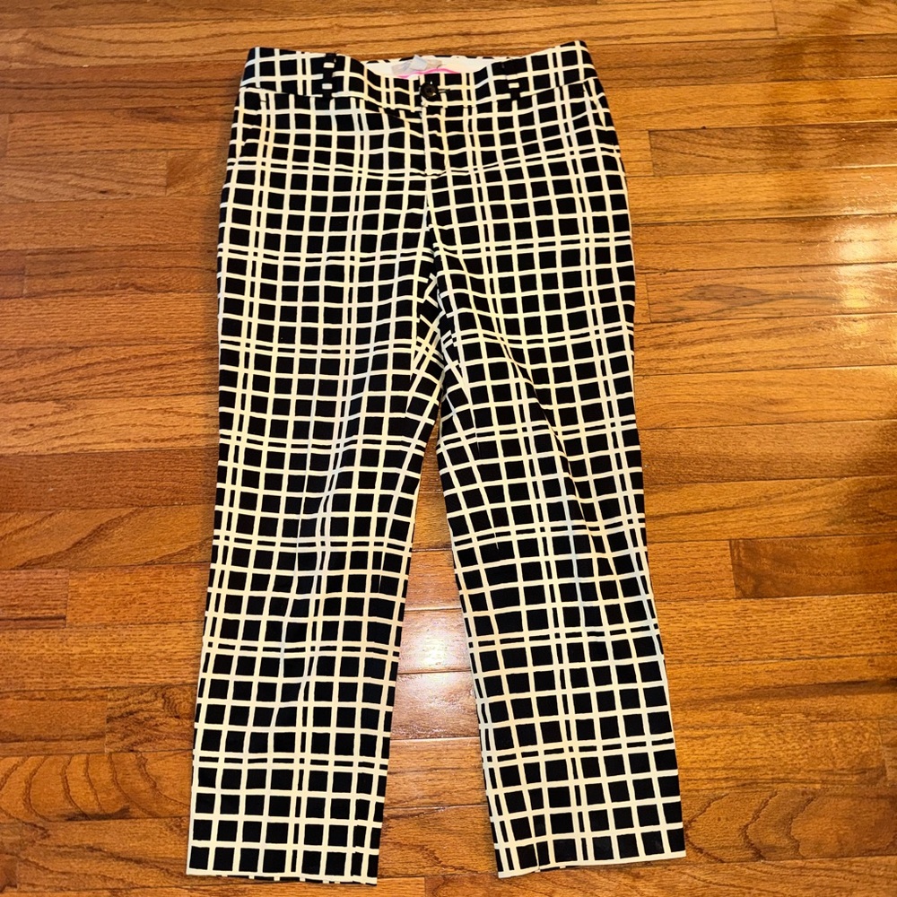 Banana Republic Black and Cream Patterned Lined Skirt